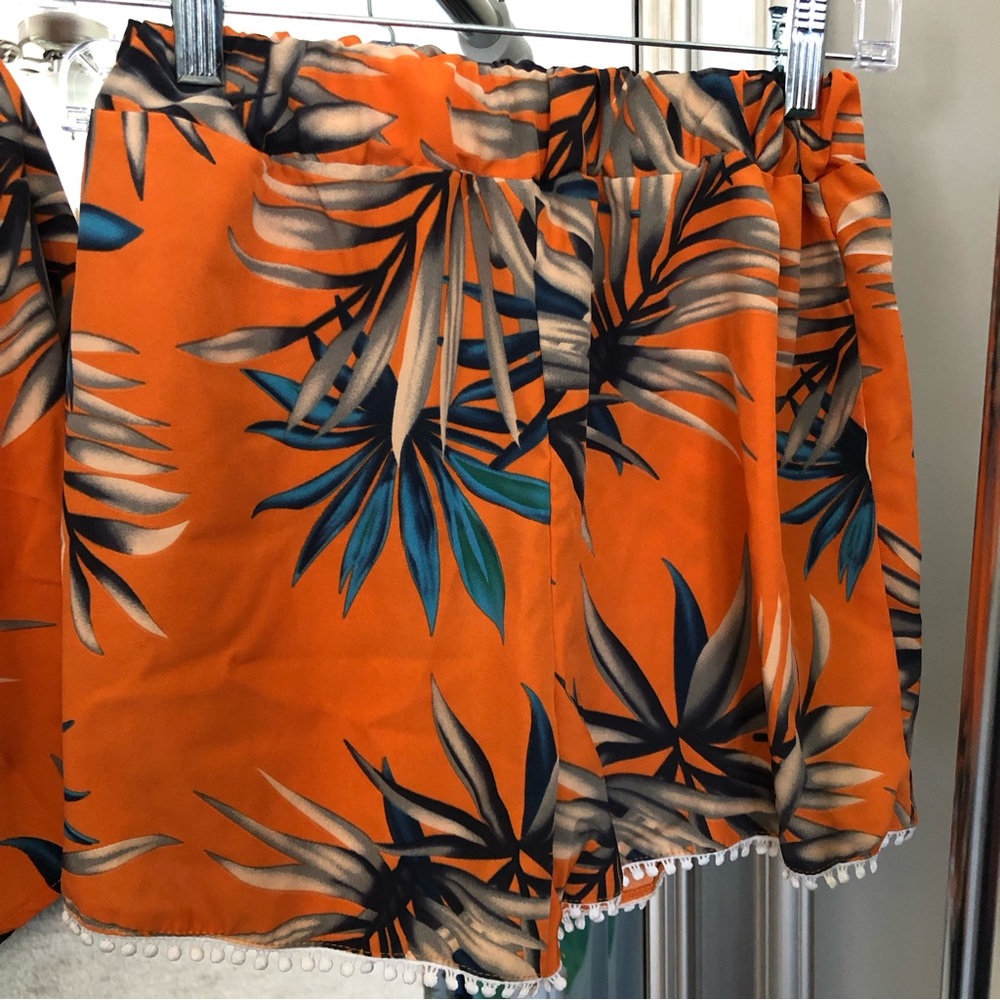 Floral Two Piece Set - Picture 5 of 6